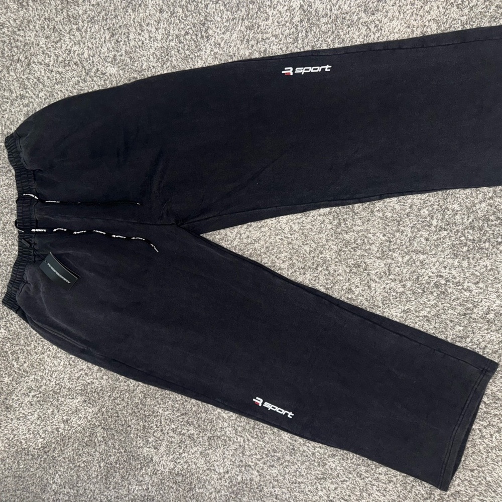 Raspberry GV sport Black Joggers for Men